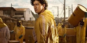 Foto: 1 de 1 Johnny Massaro e Emergência Radioativa vestido com EPI amarelo - Me