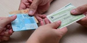 justica-condena-quatro-pessoas-por-fraude-e-compra006793310202610261605.jpg
