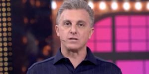 luciano-huck-constrange-tia-milena-ao-vivo-no-domingao-e-epi-capa-1200x675-1