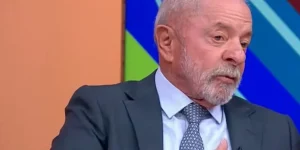 Lula durante entrevista à TV Brasil — Foto: Lula durante entrevista à TV Brasil