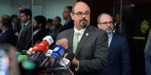 Foto: Em movimento para viabilizar candidatura em 2026, Mateus Simões troca o No