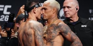 max-holloway-x-charles-oliveira-1