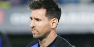messi-dono-ue-cornella-espanha