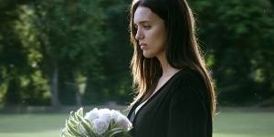 Imagem colorida de Rafa Kalimann no filme Minha Querida Alice - Metrópole — Foto