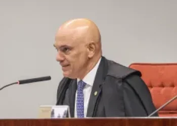 moraes-7-300x166.jpg