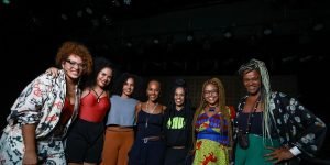 Musical Elza passa por Brasília com sete atrizes vivendo a voz do milênio — Foto