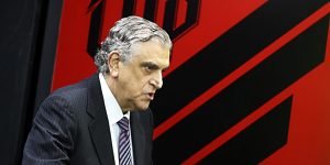 Mario Celso Petraglia e Tiago Magalhães no lançamento do evento Summit Internacional de Performance na Arena da Baixada em Curitiba.Mario Celso Petraglia e Tiago Magalhães, diretor de marketing e relacionamento do Summit - O Summit Internacional de Pe