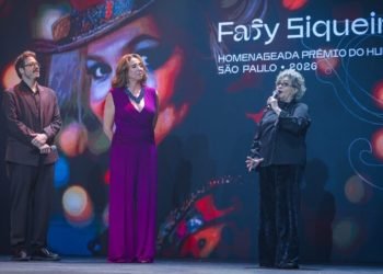 Foto: 1 de 1 Porchat e Marisa Orth em premiação - Foto: NewMag