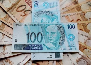 salario-minimo-2026-dinheiro