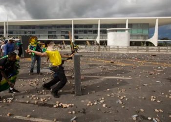 stf-condena-empresario-8-de-janeiro