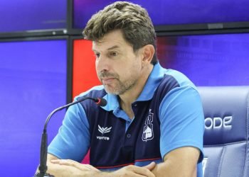 tcheco-dilema-parana-clube