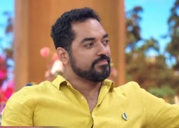 Imagem colorida do ator Thomas Aquino no Encontro da TV Globo - Metrópole — Foto