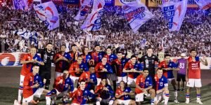 torcida-parana-clube-lota-vila-capanema-estreia-segunda-divisao