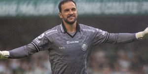 vagner-ex-athletico-goleiro-operario