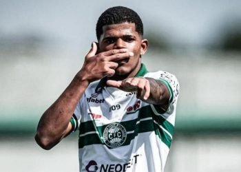 whalacy-joia-coritiba-reforco-parana